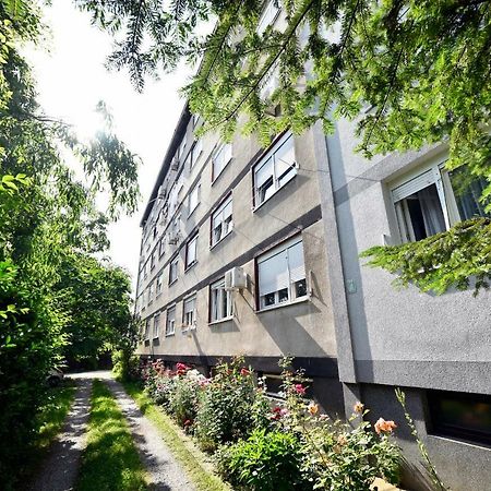 Hella 2 Apartment Zagreb Bagian luar foto